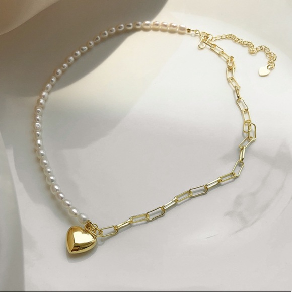 **NEW** 18K GOLD ELEGANT LOVE PEARL NECKLACE - Picture 5 of 5
